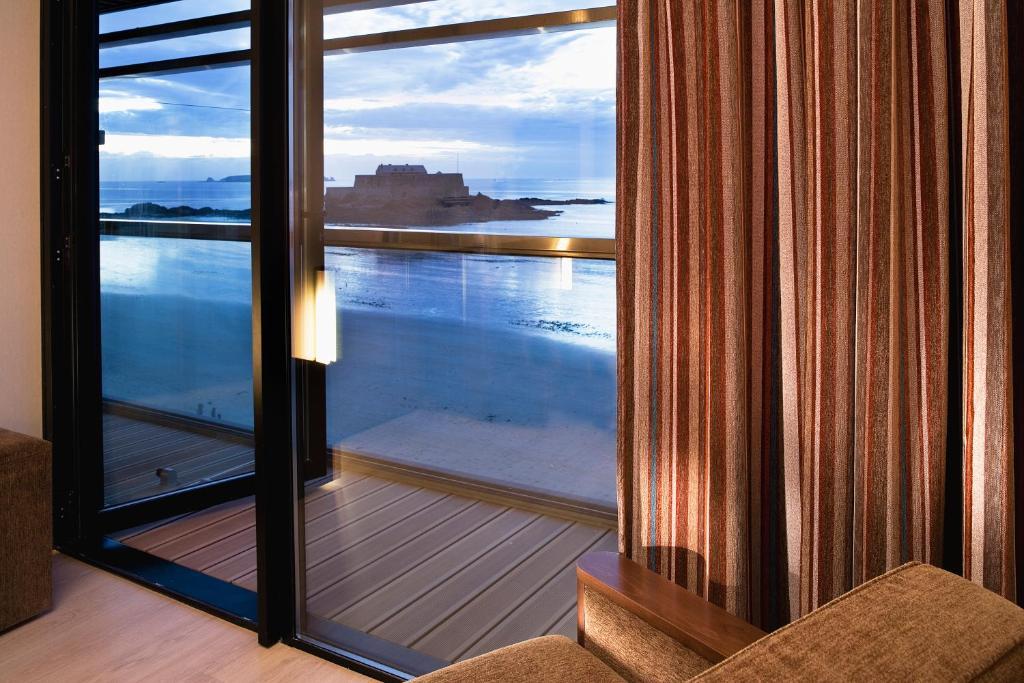 Oceania Saint Malo Hotel Exterior photo